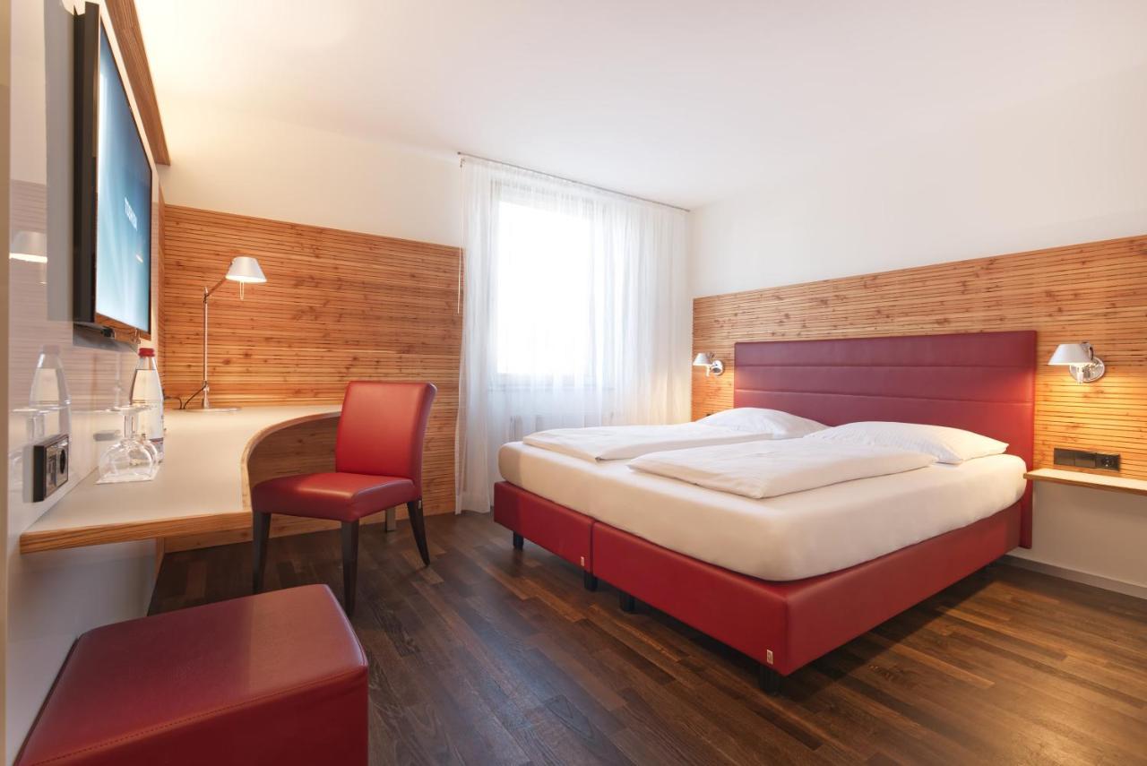 Parkhotel Schillerhoehe 마르바흐암넥카 외부 사진
